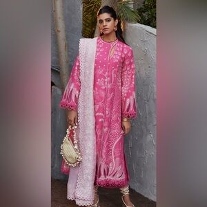 Suffuse Lazaib in XS in good condition